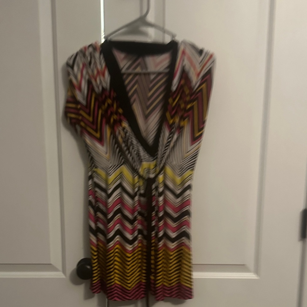 Olian Chevron Patterned Maternity Blouse - Multicolor